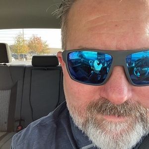 Meet your Posher, Brian